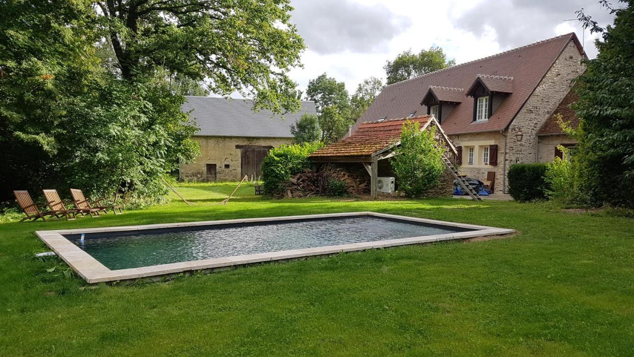 Domaine Des Grands Chenes Bed & Breakfast Preveranges Екстериор снимка