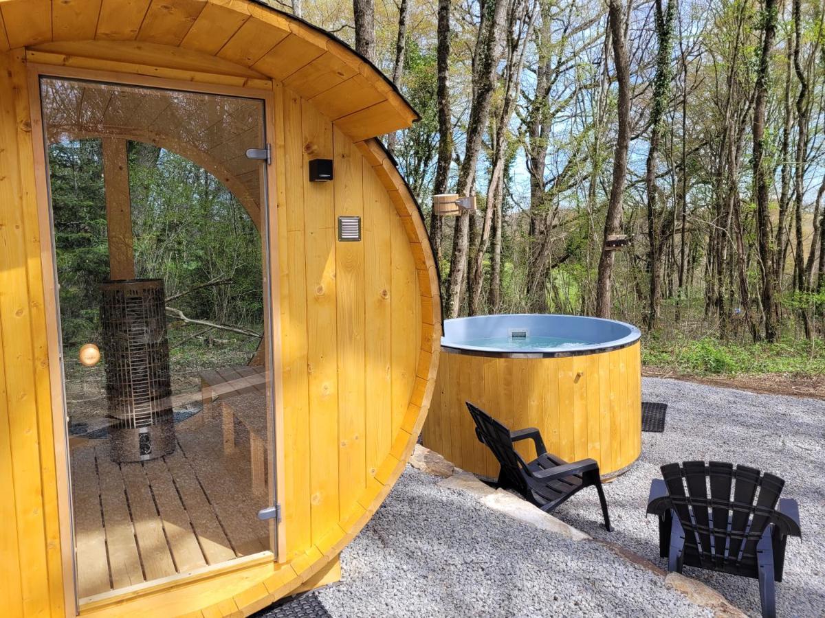 Domaine Des Grands Chenes Bed & Breakfast Preveranges Екстериор снимка