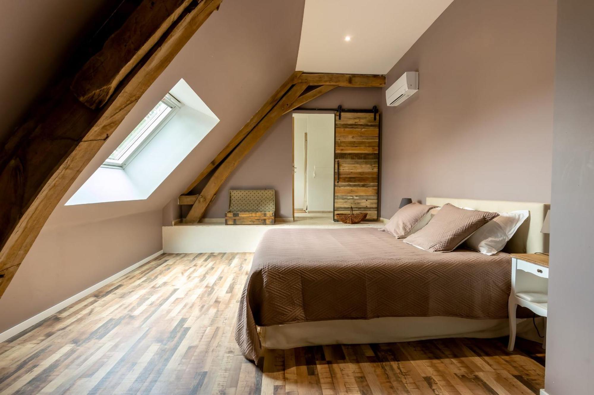 Domaine Des Grands Chenes Bed & Breakfast Preveranges Екстериор снимка