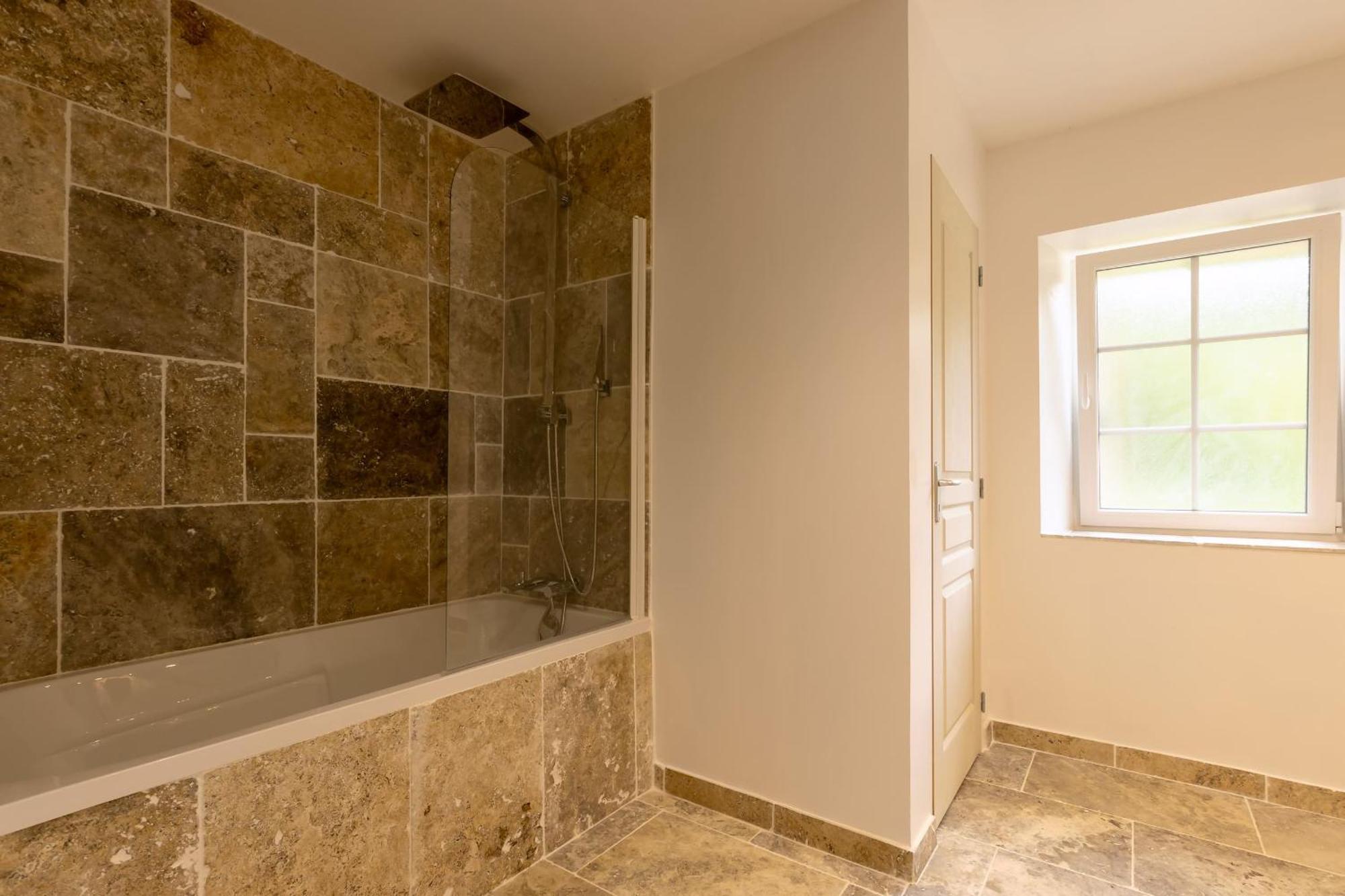 Domaine Des Grands Chenes Bed & Breakfast Preveranges Екстериор снимка