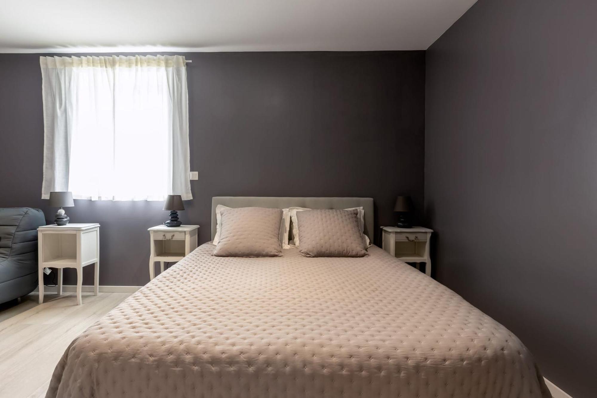 Domaine Des Grands Chenes Bed & Breakfast Preveranges Екстериор снимка